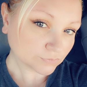 Meet your Posher, Shawna